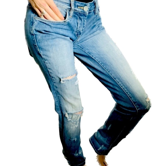 NWOT Blank NYC Boyfriend Distressed Denim Jeans - Size 26 - Picture 1 of 8